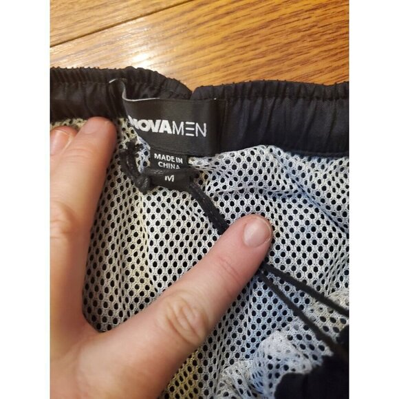 Fashion Nova Swimtrunks Men's Size M Black Red Sinner Crucifix's Mesh Lining NWT - Picture 4 of 11